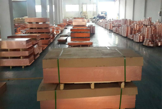 C1100 bords lisses 99,7% panneaux de cuivre décoratifs carrés pour l'industrie